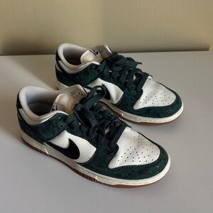 Nike Forest Green and White Low-Top Sneakers